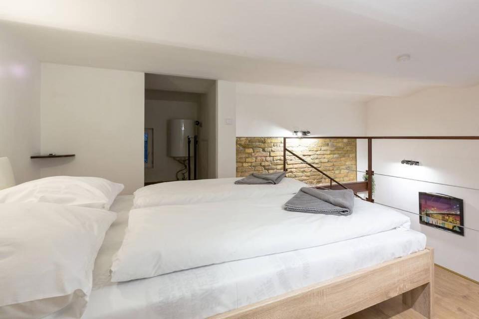 Lejlighed Stylish Loft Flat In The Heart Of